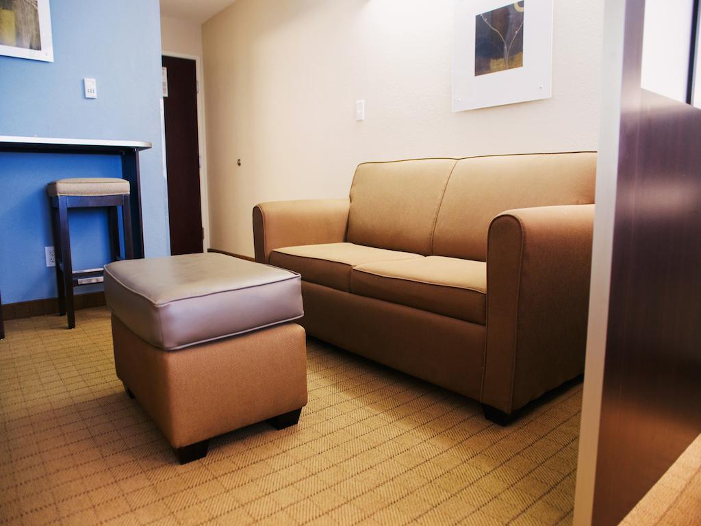 Three Rivers Inn & Suites Порт-Артур Номер фото